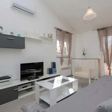 House Dragica